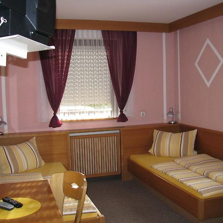 Hotel Erzhausener Hof Zewnętrze zdjęcie