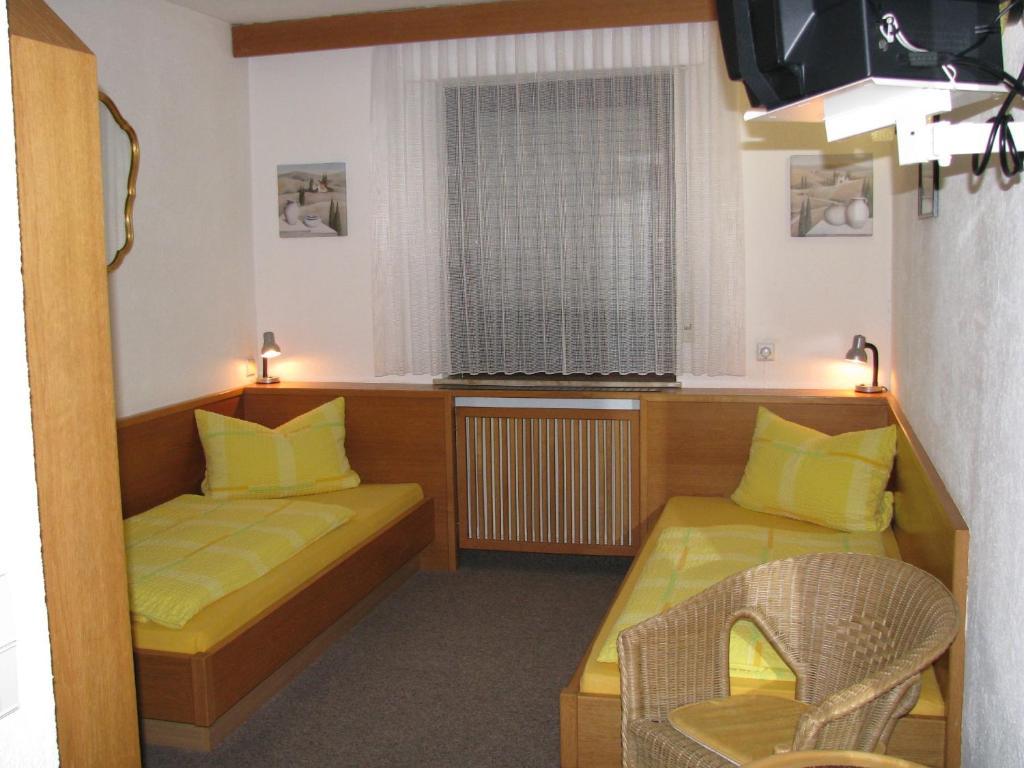 Hotel Erzhausener Hof Zewnętrze zdjęcie